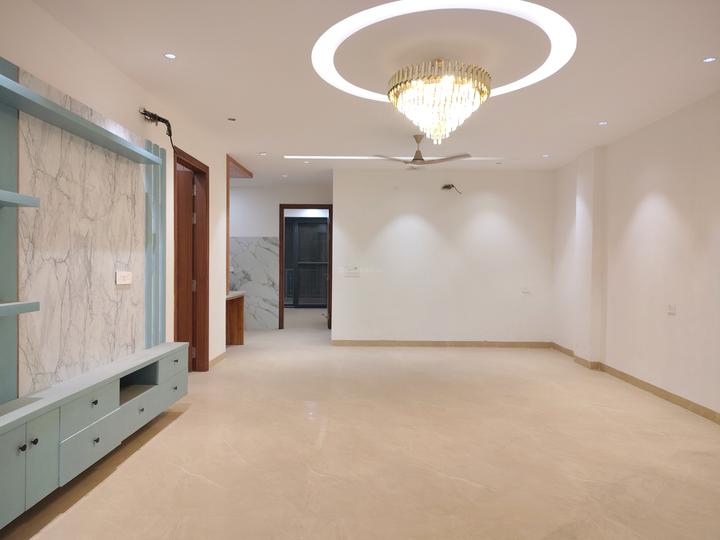 Sk Building  Main Image 1