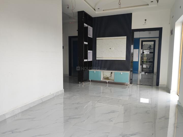 Santhi Nagar Main Image 1