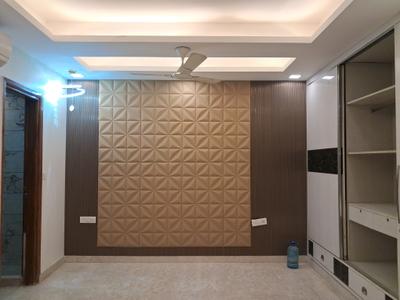 Bedroom Image of 2700 Sq.ft 3 BHK Builder Floor for rent in Model Town New Delhi for Rs. 90000