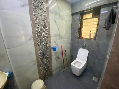 Bathroom Image of 1265 Sq.ft 3 BHK Apartment / Flat for sale in Giriraj Govardhan Nagar, Kandivali West Mumbai for Rs. 34500000