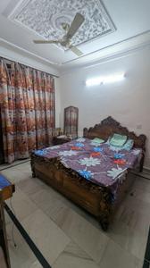 Bedroom Image of 1000 Sq.ft 2 BHK Builder Floor for sale in Sector 41 Chandigarh for Rs. 15000000