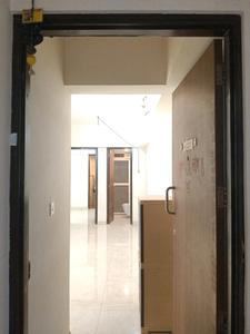 Main Entrance Image of 650 Sq.ft 1 BHK Apartment / Flat for sale in Lodha Amara, Thane West Thane for Rs. 7000000
