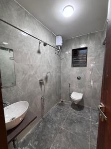 Bathroom Image of 1260 Sq.ft 3 BHK Apartment / Flat for sale in Chaitanya Anand CHSL, Andheri West Mumbai for Rs. 35000000