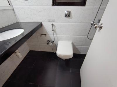 Bathroom Image of 950 Sq.ft 2 BHK Apartment / Flat for sale in Lotus Sky Garden, Malad West Mumbai for Rs. 22500000