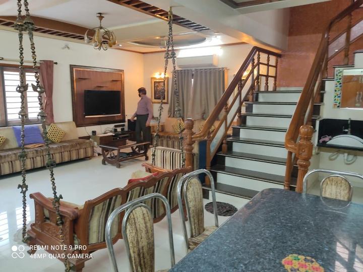 fully furnished bunglow at sindhubhavan road Property Details Video 1