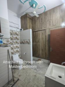 Bathroom Image of 1800 Sq.ft 9 BHK Independent House for sale in Burari New Delhi for Rs. 25000000