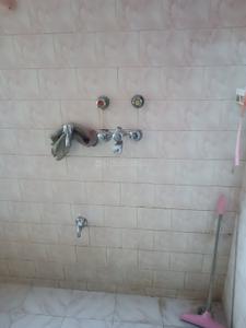 Bathroom Image of 250 Sq.ft 1 RK Independent House for rent in Bajrang Nagar Kota for Rs. 4500