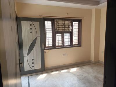 Bedroom Image of 999 Sq.ft 3 BHK Builder Floor for rent in Preet Vihar New Delhi for Rs. 27000