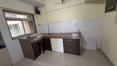 Kitchen Image of 850 Sq.ft 2 BHK Apartment / Flat for rent in Kanakia Niharika, Thane West Thane for Rs. 45000