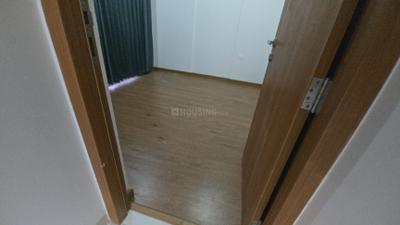 Bedroom Image of 780 Sq.ft 2 BHK Apartment / Flat for rent in Gera Planet of Joy Project II, Upper Kharadi Pune for Rs. 43000