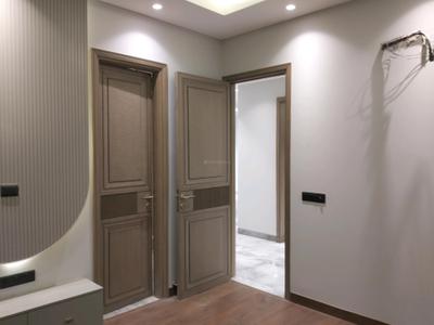 Bedroom Image of 2700 Sq.ft 4 BHK Builder Floor for sale in Paschim Vihar New Delhi for Rs. 61500000
