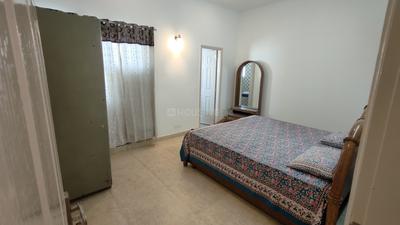 Bedroom Image of 3200 Sq.ft 4.5 BHK Villa for rent in Paramount Golfforeste Villas, Surajpur Greater Noida for Rs. 58000