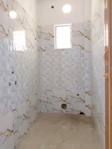 Common Bathroom Image of 680 Sq.ft 2 BHK Apartment / Flat for sale in Bramhapur Kolkata for Rs. 2600000