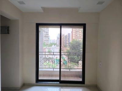 Living Room Image of 900 Sq.ft 2 BHK Apartment / Flat for sale in Thane West Thane for Rs. 15000000