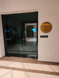 Hall Image of 2550 Sq.ft 3 BHK Apartment / Flat for rent in Mahalakshmi Mumbai for Rs. 365000