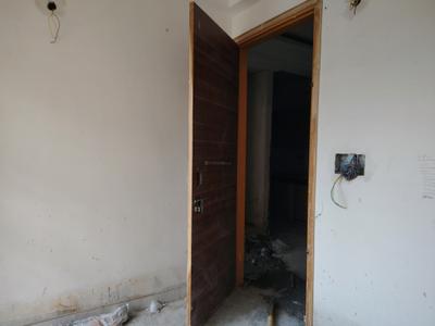 Bedroom Image of 650 Sq.ft 2 BHK Apartment / Flat for sale in Sangam Vihar New Delhi for Rs. 3800000