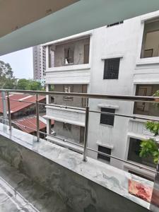 Balcony Image of 860 Sq.ft 2 BHK Apartment / Flat for sale in Picnic Garden Kolkata for Rs. 5800000