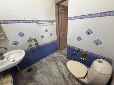 Bathroom Image of 1000 Sq.ft 2 BHK Independent House for rent in Shaheed Bhagat Singh Nagar Ludhiana for Rs. 16000