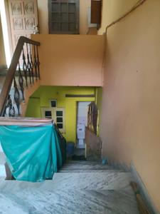 Staircase Image of 2094 Sq.ft 5 BHK Independent House for rent in Sector 49 Faridabad for Rs. 45000
