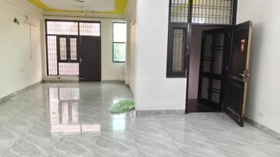 Living Room Image of 3500 Sq.ft 3 BHK Apartment / Flat for rent in Sector 122 Noida for Rs. 32006