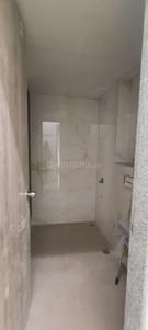 Bathroom Image of 1000 Sq.ft 3 BHK Apartment / Flat for sale in Runwal Zenith, Thane West Thane for Rs. 19000000