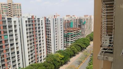 Balcony Image of 1080 Sq.ft 2 BHK Apartment / Flat for rent in Adani The Meadows, Shantigram Ahmedabad for Rs. 36000