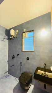 Bathroom Image of 1005 Sq.ft 3 BHK Apartment / Flat for rent in Tayal K Town Kiwale, Vikas Nagar Pune for Rs. 32000