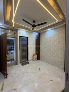 Bedroom Image of 550 Sq.ft 2 BHK Builder Floor for rent in Nawada New Delhi for Rs. 13000