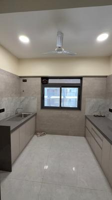 Kitchen Image of 800 Sq.ft 2 BHK Apartment / Flat for sale in Khar West Mumbai for Rs. 40000000