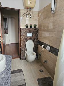 Image of 2200 Sq.ft 3 BHK Independent House for rent in Sector 26, Noida for Rs. 60000