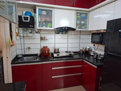 Kitchen Image of 750 Sq.ft 2 BHK Apartment / Flat for sale in Neela Dream Aatman, Vadsar Vadodara for Rs. 3600000