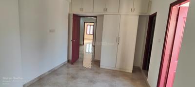 Bedroom Image of 1600 Sq.ft 3 BHK Apartment / Flat for rent in Maruthi Sevanagar Bengaluru for Rs. 39000