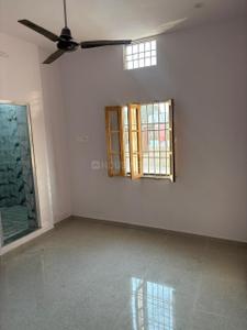 Bedroom Image of 1000 Sq.ft 1 RK Independent House for rent in Alambagh Lucknow for Rs. 7000