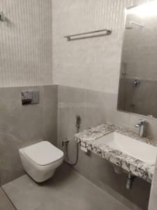 Bathroom Image of 1076 Sq.ft 3 BHK Apartment / Flat for rent in Panjim Goa for Rs. 90000