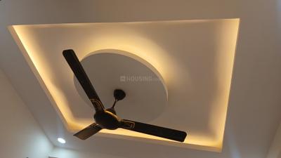 Living Room Image of 975 Sq.ft 2 BHK Apartment / Flat for sale in Shalimar Garden Ghaziabad for Rs. 5000000