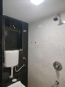Common Bathroom Image of 1700 Sq.ft 3 BHK Apartment / Flat for rent in Thane West Thane for Rs. 74000