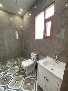 Bathroom Image of 1250 Sq.ft 5 BHK Independent House for sale in Madhav Evergreen Residence, Sanauli Zirakpur for Rs. 16000000