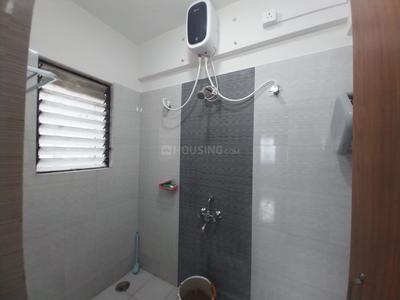 Bathroom Image of 910 Sq.ft 2 BHK Apartment / Flat for rent in Prathamesh Shivneri Residency, Karve Nagar Pune for Rs. 36000