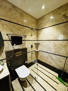 Bathroom Image of 3600 Sq.ft 4 BHK Apartment / Flat for rent in Alwarpet Chennai for Rs. 350000