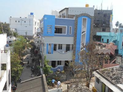 Image of 990 Sq.ft 9 BHK Independent House for sale in Kambala Peta, Rajahmundry for Rs. 18000000