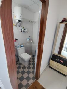 Bathroom Image of 1050 Sq.ft 2 BHK Apartment / Flat for rent in Greno Residency, Devla Greater Noida for Rs. 20000