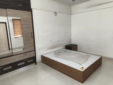Bedroom Image of 1600 Sq.ft 3 BHK Apartment / Flat for rent in Kalamassery Kochi for Rs. 30000