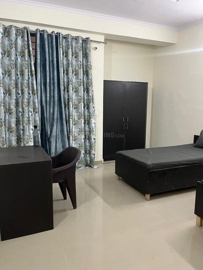 Hall Image of Mannat Pg 🏡 in Sector 62, Noida
