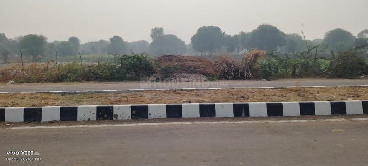 80 feet road near jadav phatak  obc category  Main Image 1