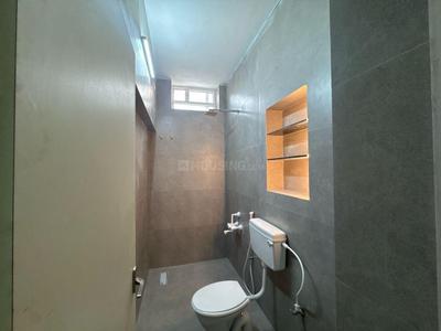 Bathroom Image of 1700 Sq.ft 2 BHK Builder Floor for rent in Siruseri Chennai for Rs. 30000