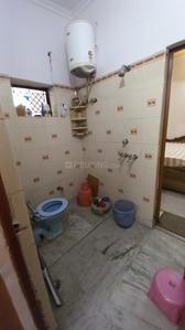 Bathroom Image of 1035 Sq.ft 6 BHK Independent House for sale in Sector 7 Dwarka New Delhi for Rs. 74000000
