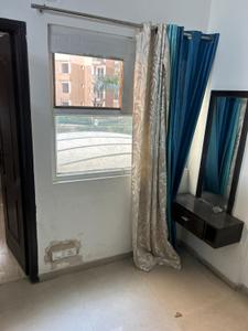Bedroom Image of 1700 Sq.ft 3 BHK Apartment / Flat for rent in Gaurs Sports Wood, Sector 79 Noida for Rs. 40000