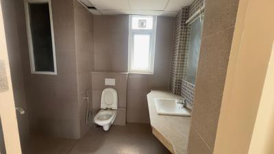 Conscient Heritage Max Bathroom Three 4