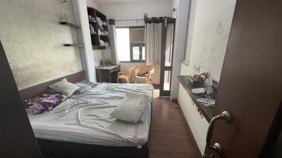 Bedroom Image of 1600 Sq.ft 3 BHK Duplex for sale in Sheikh Sarai New Delhi for Rs. 18000000