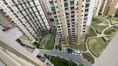 Image of 1565 Sq.ft 3 BHK Apartment / Flat for sale in Paras Tierea, Sector 137, Noida for Rs. 12500000